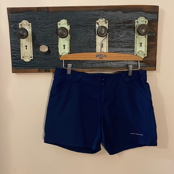 Columbia Navy Blue PFG Omni-Shade Nylon Shorts Size Large - Picture 3 of 16